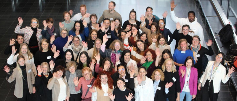 Ein Gruppenfoto von Teilnehmerinnen und Teilnehmern des Staff-Week Events in Finnland. | © FH Kufstein Tirol