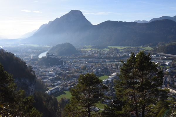 Panorama über Kufstein und direkter Blick auf den Pendling | © M. Denoo