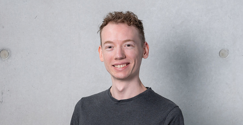 Joachim Pfuhl - Wissenschaftlicher Mitarbeiter, Projekt AI4Green | © FH Kufstein Tirol Joachim Pfuhl, Wissenschaftlicher Mitarbeiter, Projekt AI4Green | © FH Kufstein Tirol