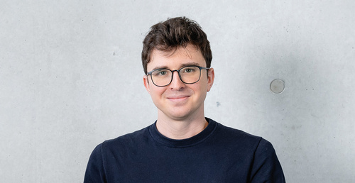 Julius Tscherch - Wissenschaftlicher Mitarbeiter Coding & Digital Design/Projekt AI4Green | © FH Kufstein Tirol Julius Tscherch, Wissenschaftlicher Mitarbeiter Coding & Digital Design/Projekt AI4Green | © FH Kufstein Tirol