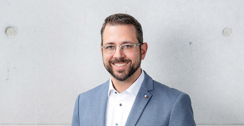 Michael Petke - Associate Professor (FH) für Wirtschaftsingenieurwesen, Smart Products & Solutions / Smart Products & AI-driven Development | © FH Kufstein Tirol Michael Petke, Associate Professor (FH) für Wirtschaftsingenieurwesen, Smart Products & Solutions / Smart Products & AI-driven Development | © FH Kufstein Tirol