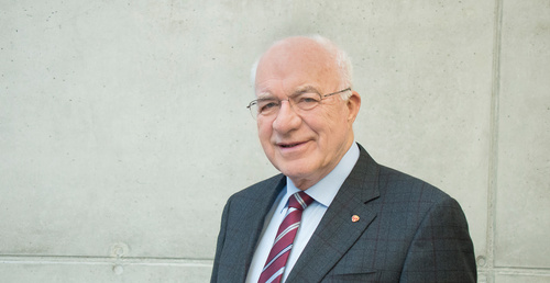 Herwig Van Staa - Stv. Vorstandsvorsitzender | © FH Kufstein Tirol Herwig Van Staa, Stv. Vorstandsvorsitzender | © FH Kufstein Tirol