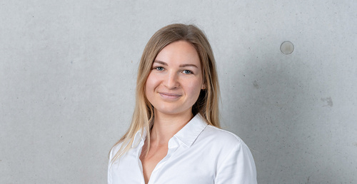 Sophia Brockschmidt - Wissenschaftliche Mitarbeiterin Wirtschaftsingenieurwesen / Smart Products & Solutions / Smart Products & AI-driven Development | © FH Kufstein Tirol Sophia Brockschmidt, Wissenschaftliche Mitarbeiterin Wirtschaftsingenieurwesen / Smart Products & Solutions / Smart Products & AI-driven Development | © FH Kufstein Tirol