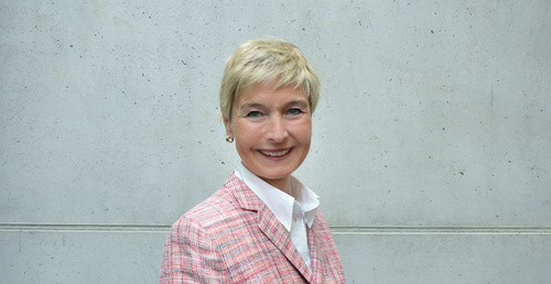 Christa Eibl, Personalmanagement | © FH Kufstein Tirol Christa Eibl, Personalmanagement | © FH Kufstein Tirol
